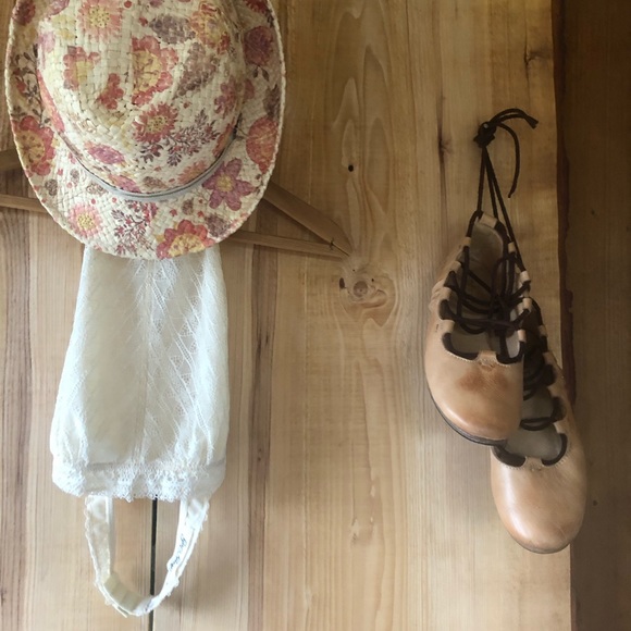 A Line Bralette in Cream - Picture 4 of 6